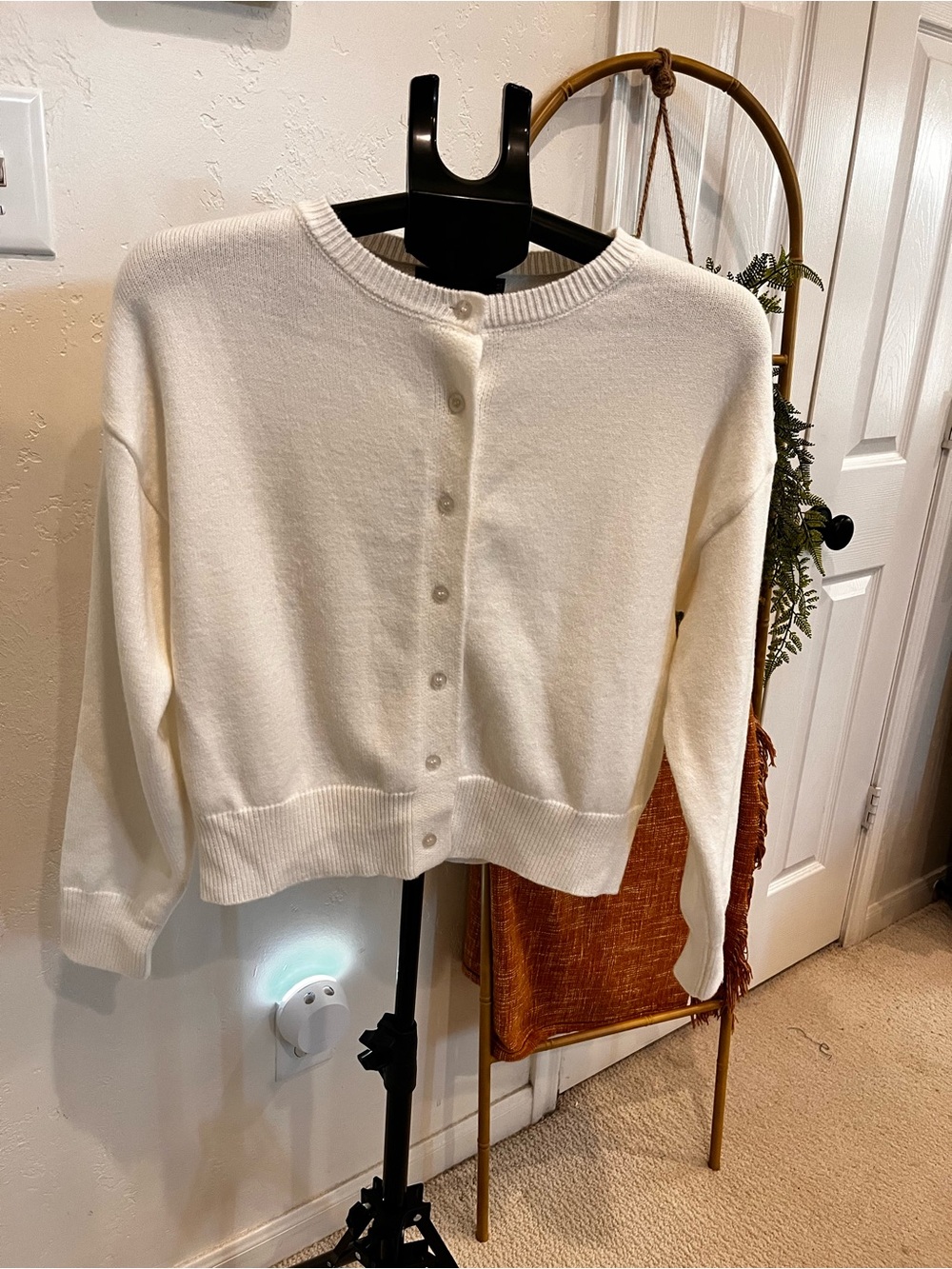 Women's Creamy White Button down Knit Cardigan Sweater